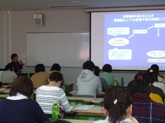 写真5 人材育成のしくみについて