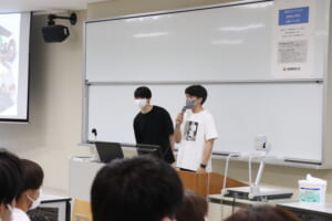 在学生による学生活紹介